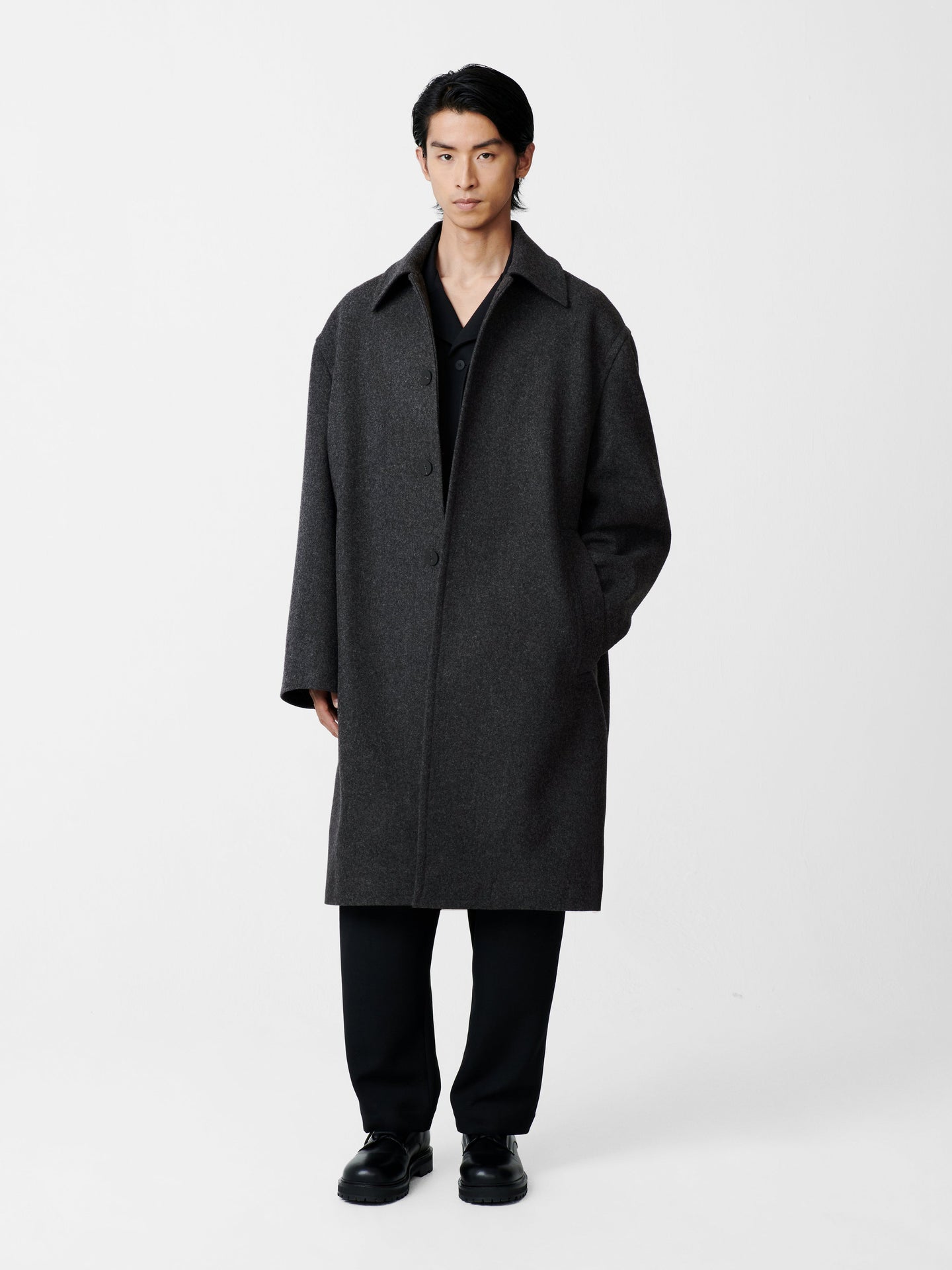 COVER COAT IN CHARCOAL MARL