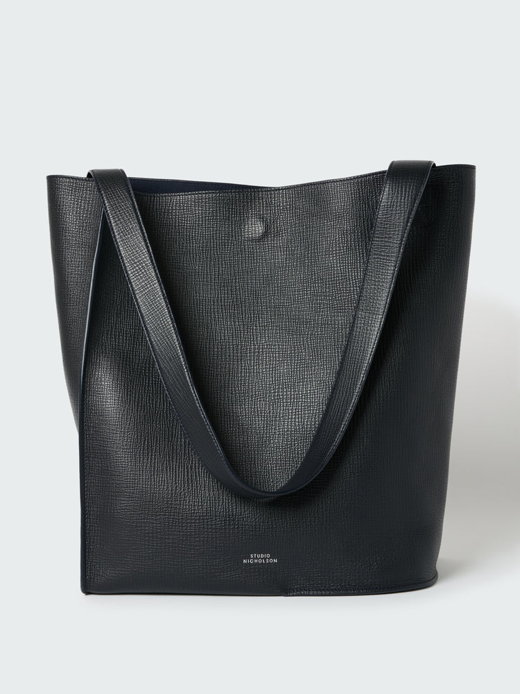 【予約販売】DOUBLET TYPE2 LEATER BAG IN DARKEST NAVY