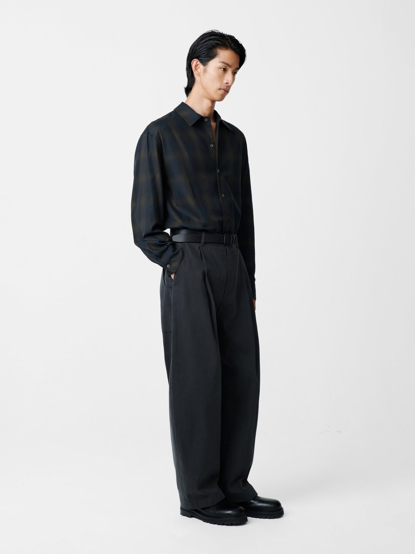 [Pre Order]GUILD PANT IN DARK FIR