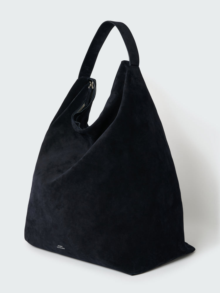 【予約販売】HOBO TYPE 2 SUEDE BAG IN DARKEST NAVY