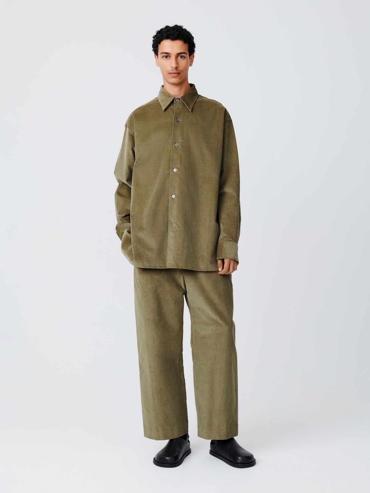 MAPPE CORDUROY PANT IN LICHEN