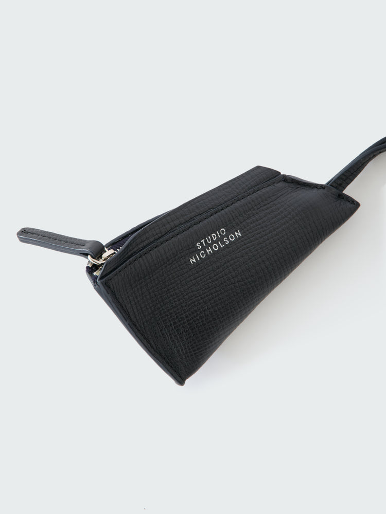 POCHI LEATHER POUCH IN DARKEST NAVY