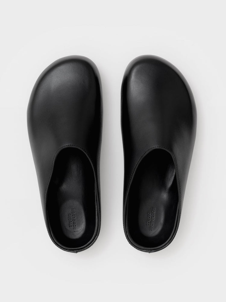 WOMEN'S WEARING CLOG IN BLACK